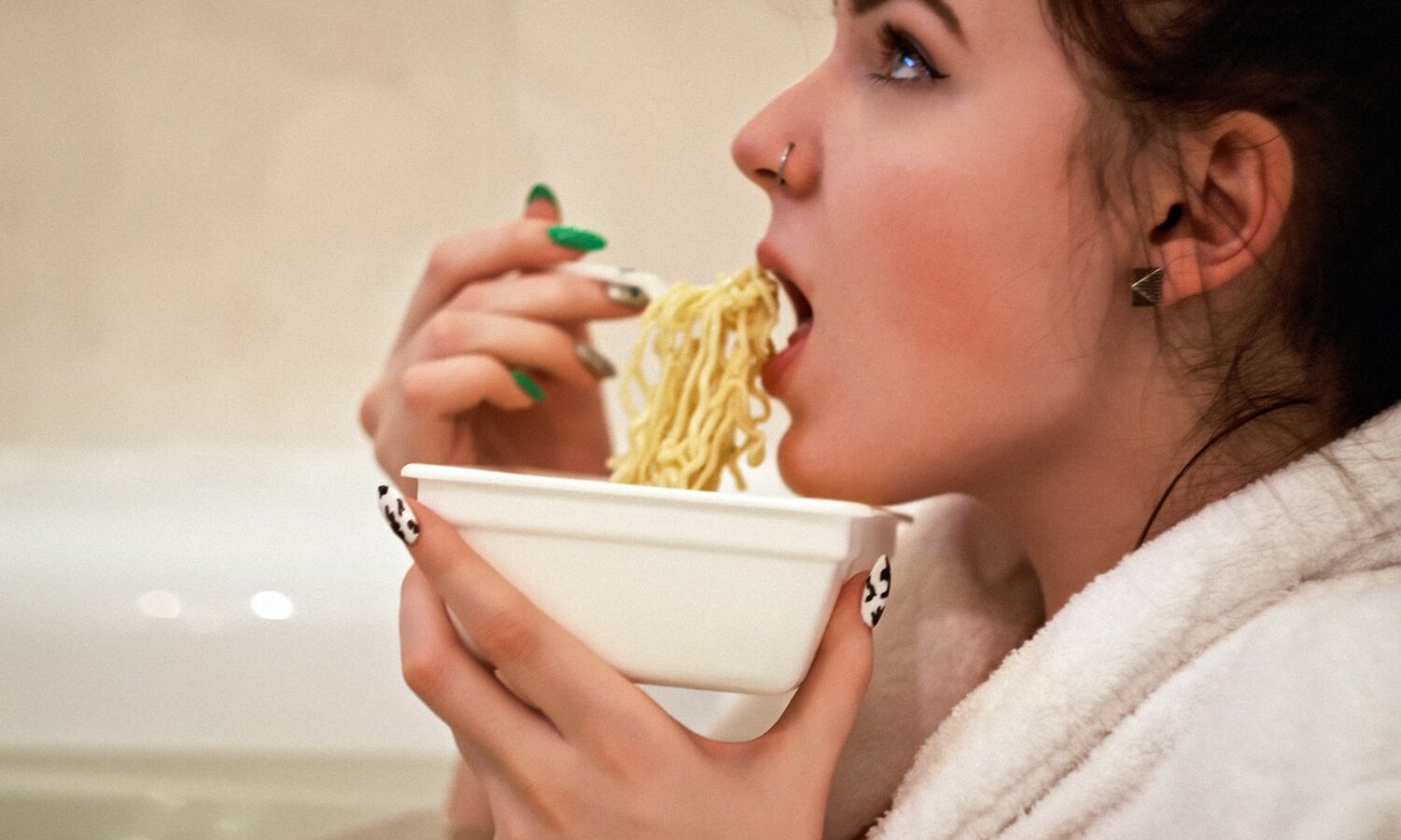 eating ultra processed foods has this weird effect on your brain e1659485069303 682369